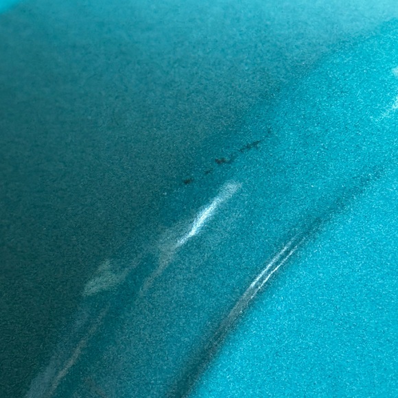 Staub Turquoise Blue 4qt Cast Iron Cocotte - Picture 4 of 7